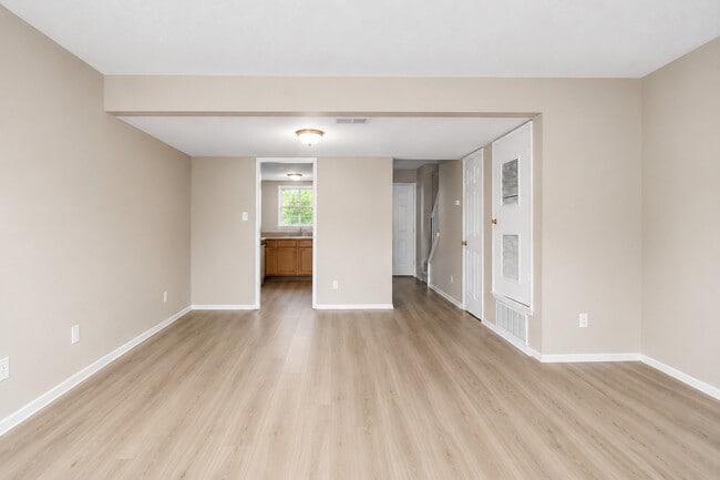 Live Oaks Apartments