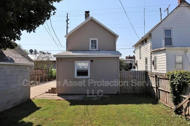 Photo - 307 Washington St