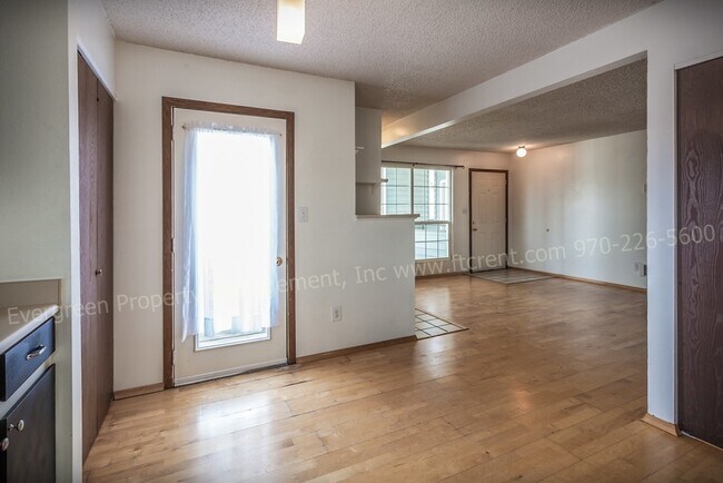 Photo - 1301 University Ave