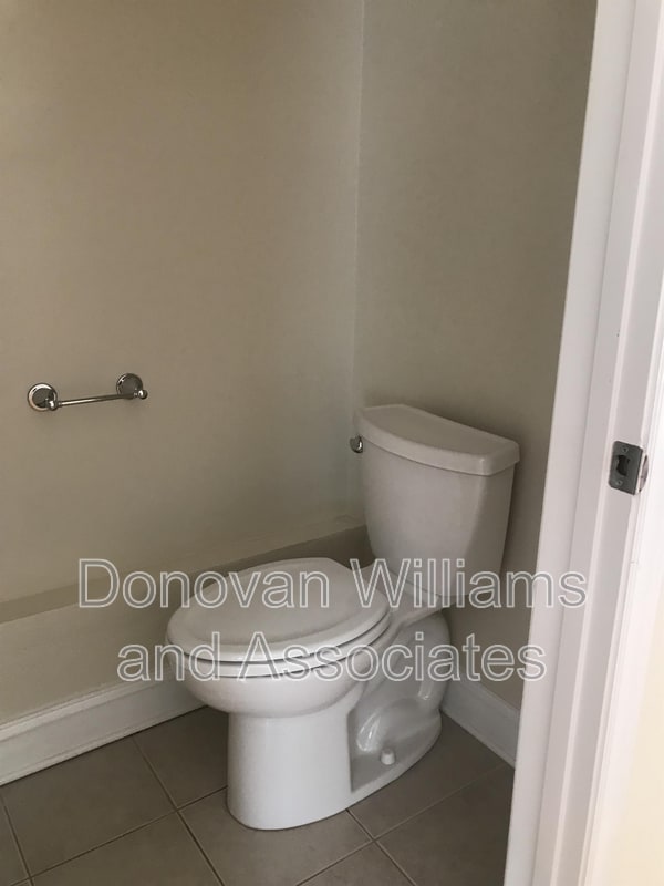 Photo - 1529 Thomas Ave