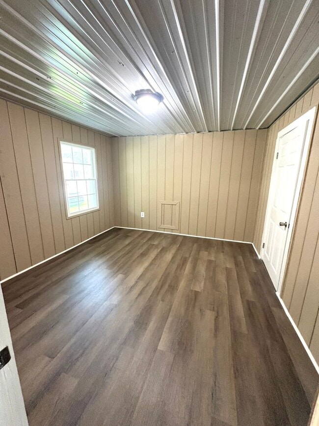 Photo - Charming 2-Bedroom Home in Glasgow!