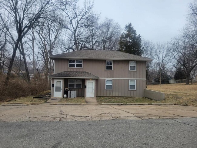 Photo - 1016 E Stone St Townhome