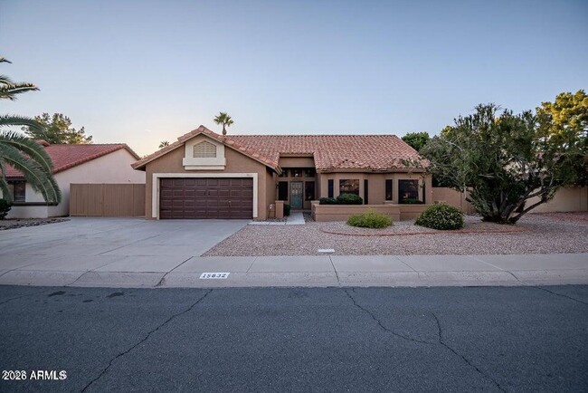Building Photo - 15832 N 60th Way