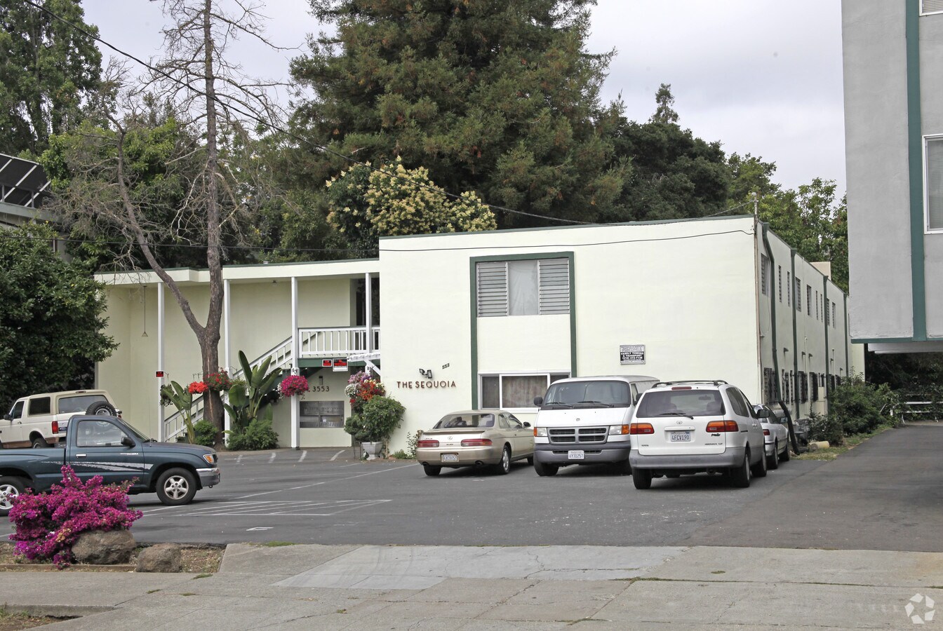 Sequoia Apartments - Sequoia Apartments