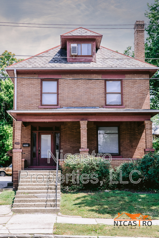 Photo - 2064 Indianola Ave House