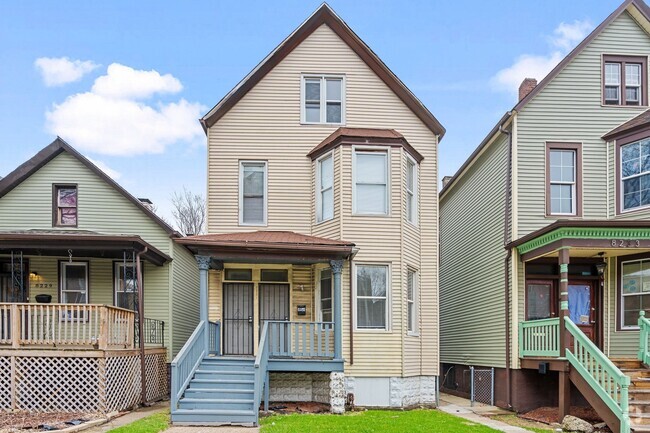 Building Photo - 8231 S Coles Ave Rental