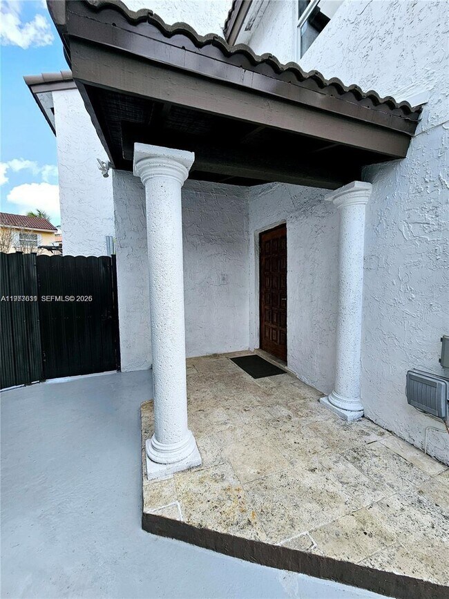 Photo - 13217 SW 9th Ln