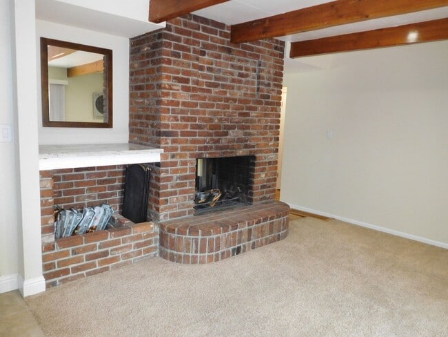 Photo - UNR friendly 3 Bedroom , 2 Bath close to campus