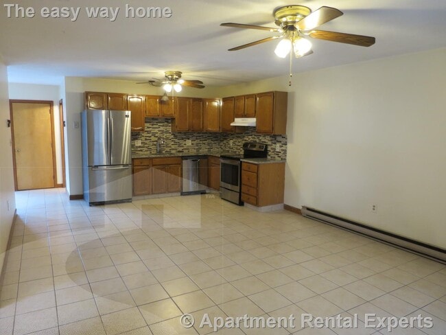 Photo - 45 Winchester St