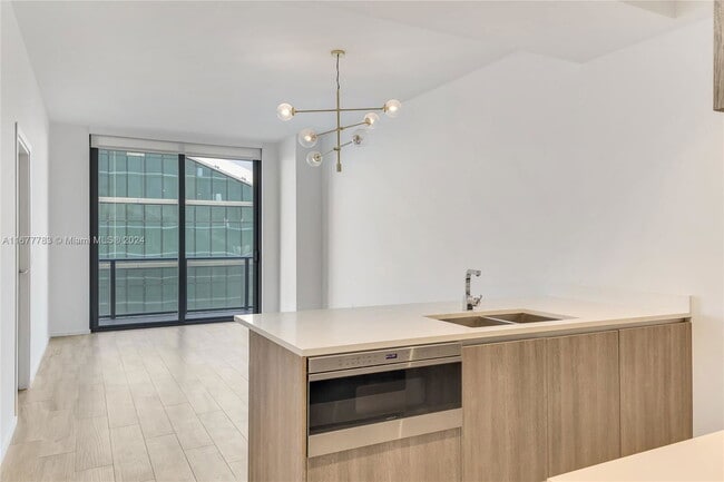 Photo - 801 S Miami Ave