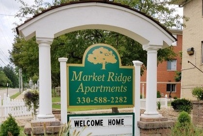 Market Ridge Apartments - Market Ridge Apartments