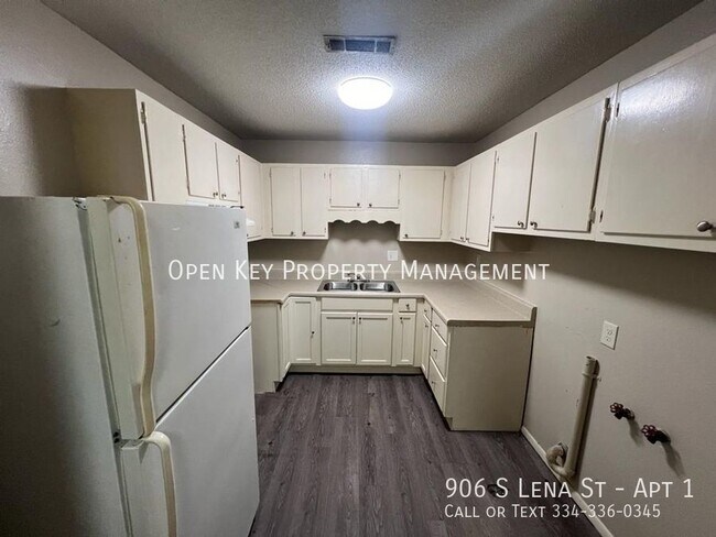 Photo - 906 S Lena St Unit Apt 1