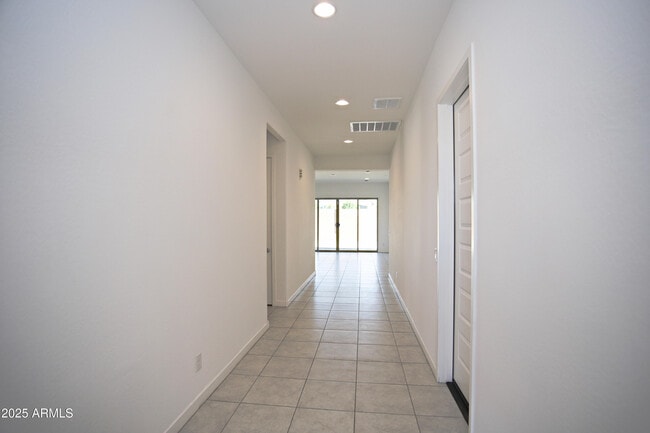 Photo - 4623 S 111th Dr