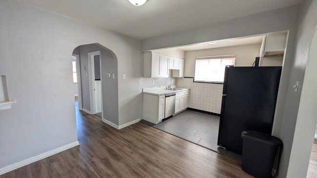 Photo - 5825 Sunshine Dr Unidad 1E