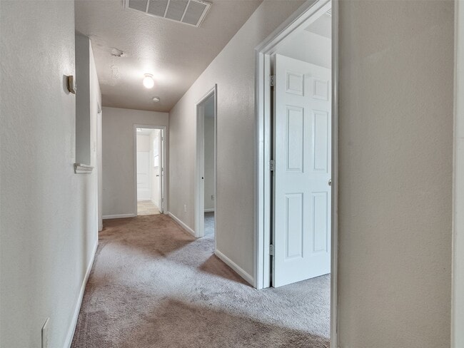 Building Photo - 8131 Chancewood Ln