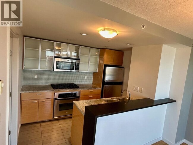Photo - 33 Smithe St Unit 3005