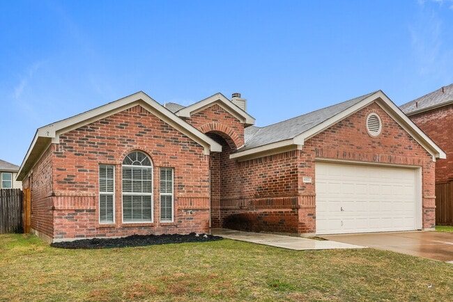 Photo - 6552 Manitoba St