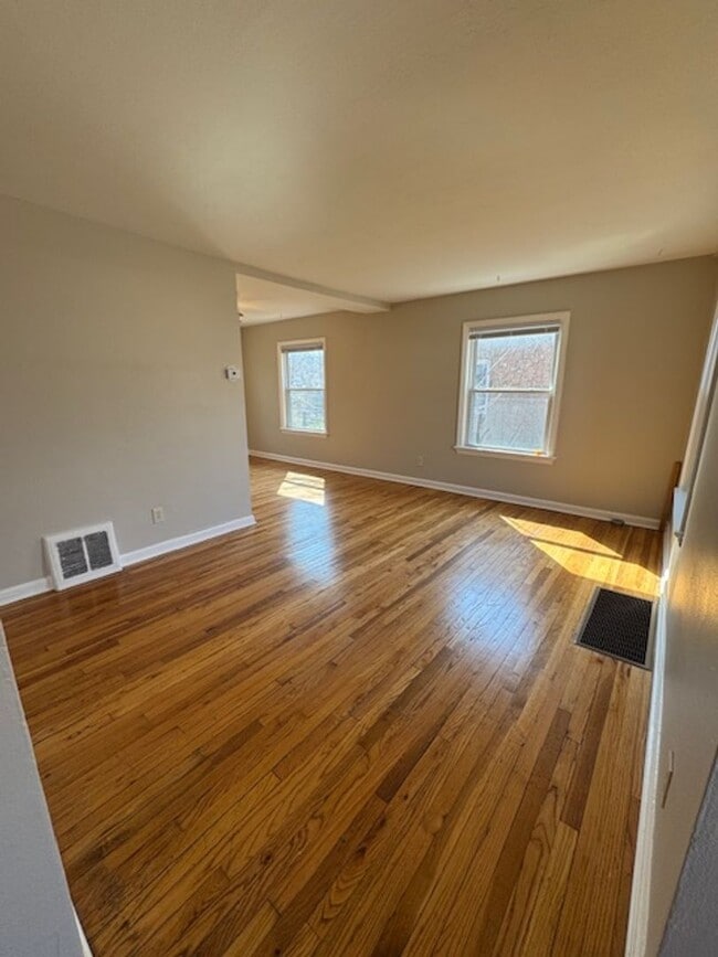 Photo - 2215/2217 Hecker Ave Unit 2215