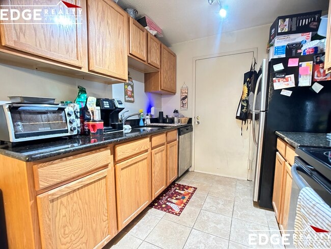 Photo - 49 Village Brook Ln Unidad 5