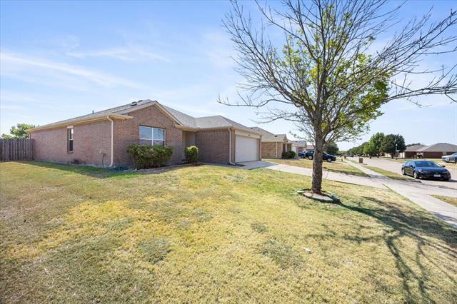 1506 Waters Edge Dr