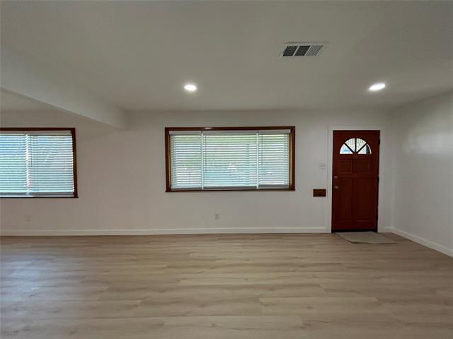 Photo - 720 Sandell Dr