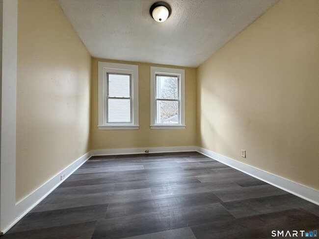 Photo - 330 Hollister St Unit 1