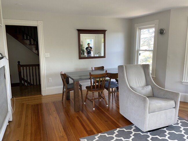 Building Photo - 90 Chandler St Unit 2