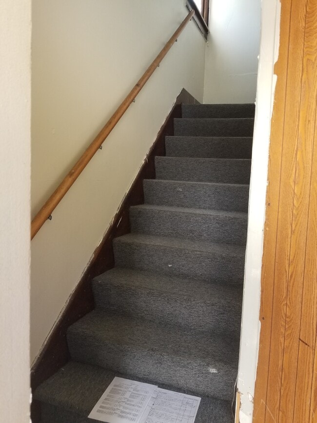 Photo - 125 Lorentz St