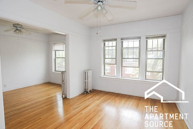 Photo - 5107 N Winchester Ave Unit 3