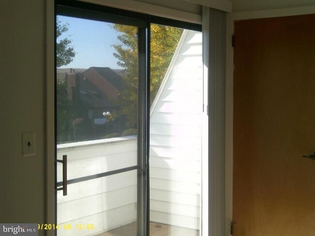 Photo - 1004 Victoria Ct