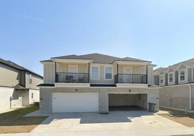 Building Photo - 4235 W Santa Fe St Unit 4235 W Santa Fe Street #2