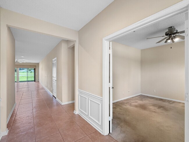 Photo - 7 Tallow Dr