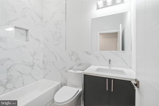 Photo - 2417 N 7th St Unit 1