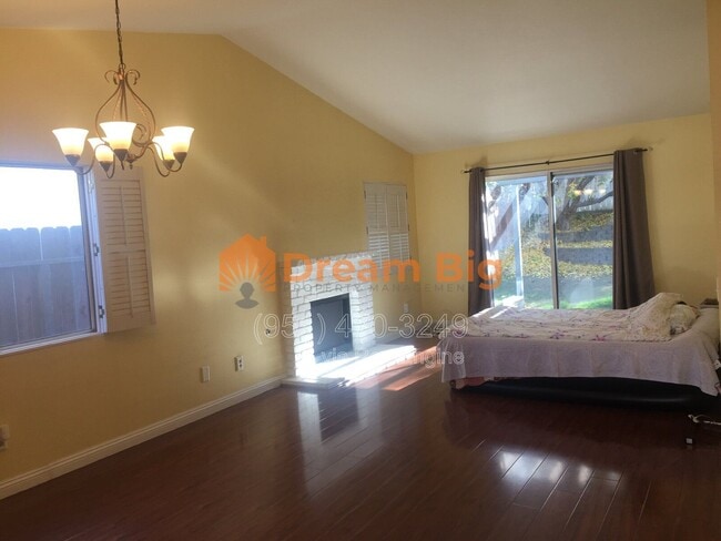 Photo - 26229 Cambria Ln