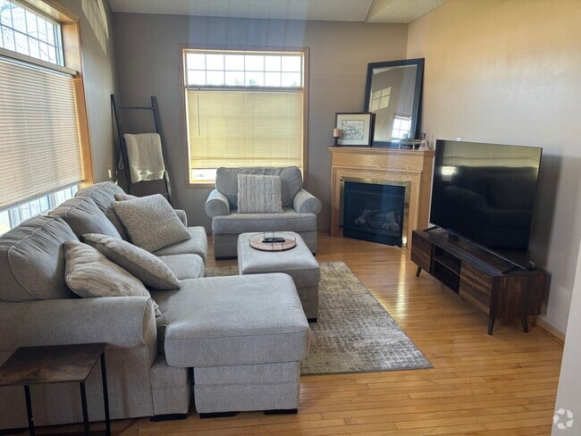 Building Photo - 12708 Flamingo St NW Rental