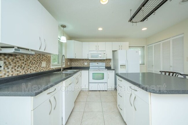 Photo - 5707 NW 66th Ave