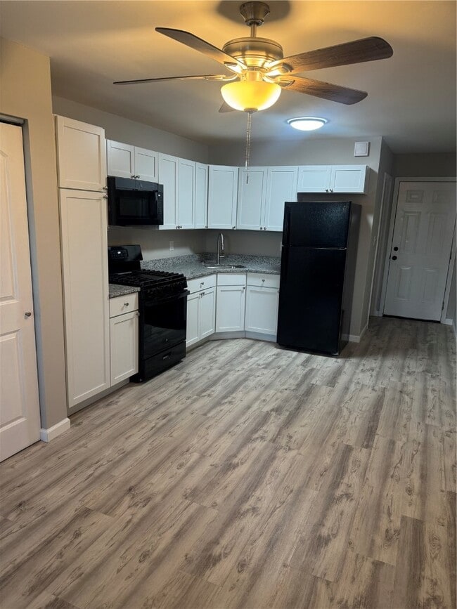 Photo - 3679 S Broadway Unit A