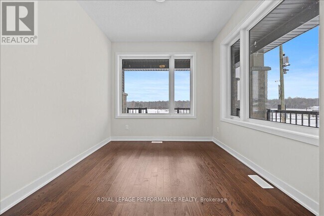 Photo - 2031 Checkerspot Ave