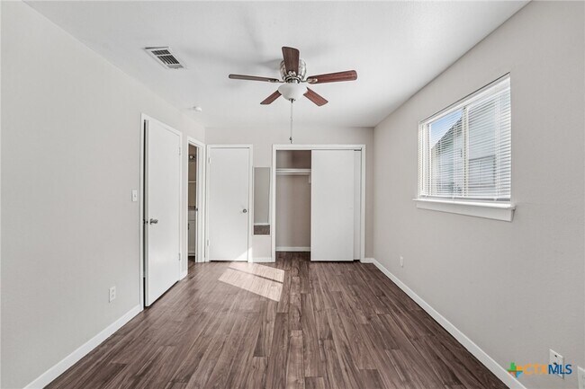 1634 Post Rd Unit 2