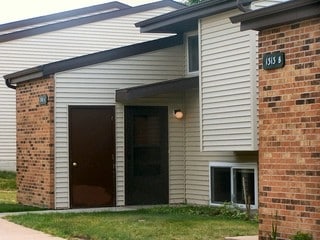 Building Photo - Terrace Heights Rental