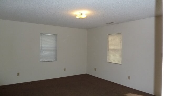 Photo - Cute home in the heart of Elizabeth City!