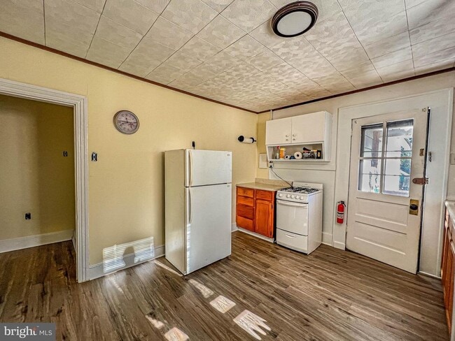 Photo - 15 N 3rd St Unit C