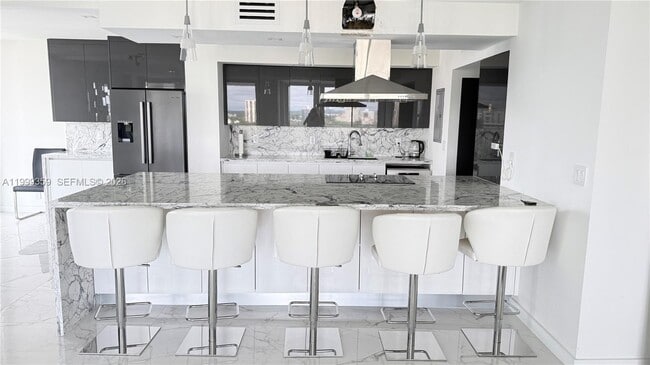 Photo - 19707 Turnberry Way Unit 18K