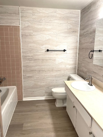 Photo - 6373 Ivanhoe Ln