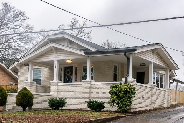 Photo - 1224 10th St NE (Hickory, NC)