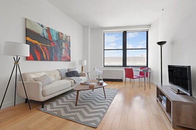 Photo - 96 Rockwell Pl Unit 5B