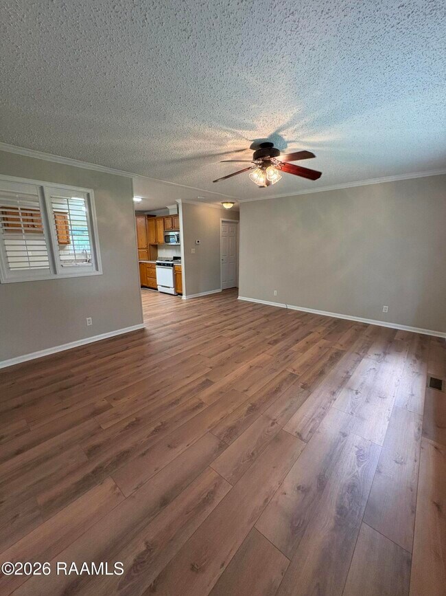 Photo - 111 Whitmore Rd