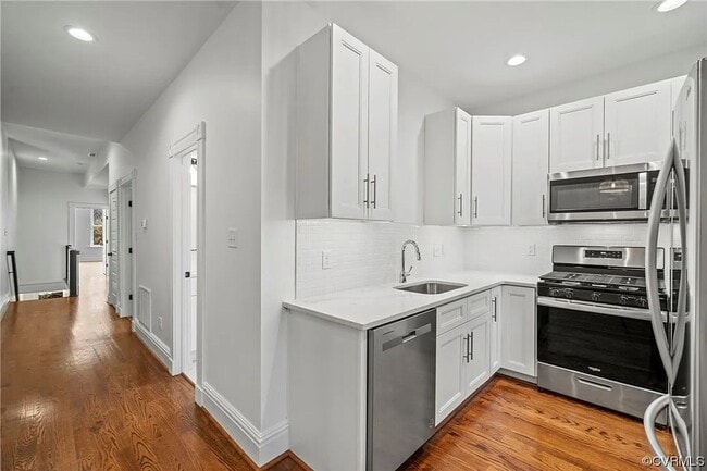 Photo - 102 N Harvie St Unit Apt #2