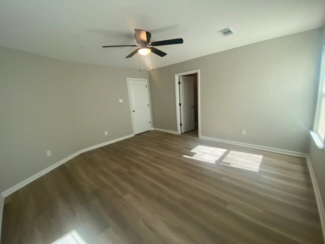 Photo - 1011 Stone St