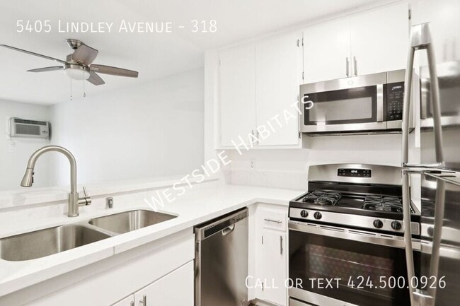 Building Photo - 5405 Lindley Ave Unit 318